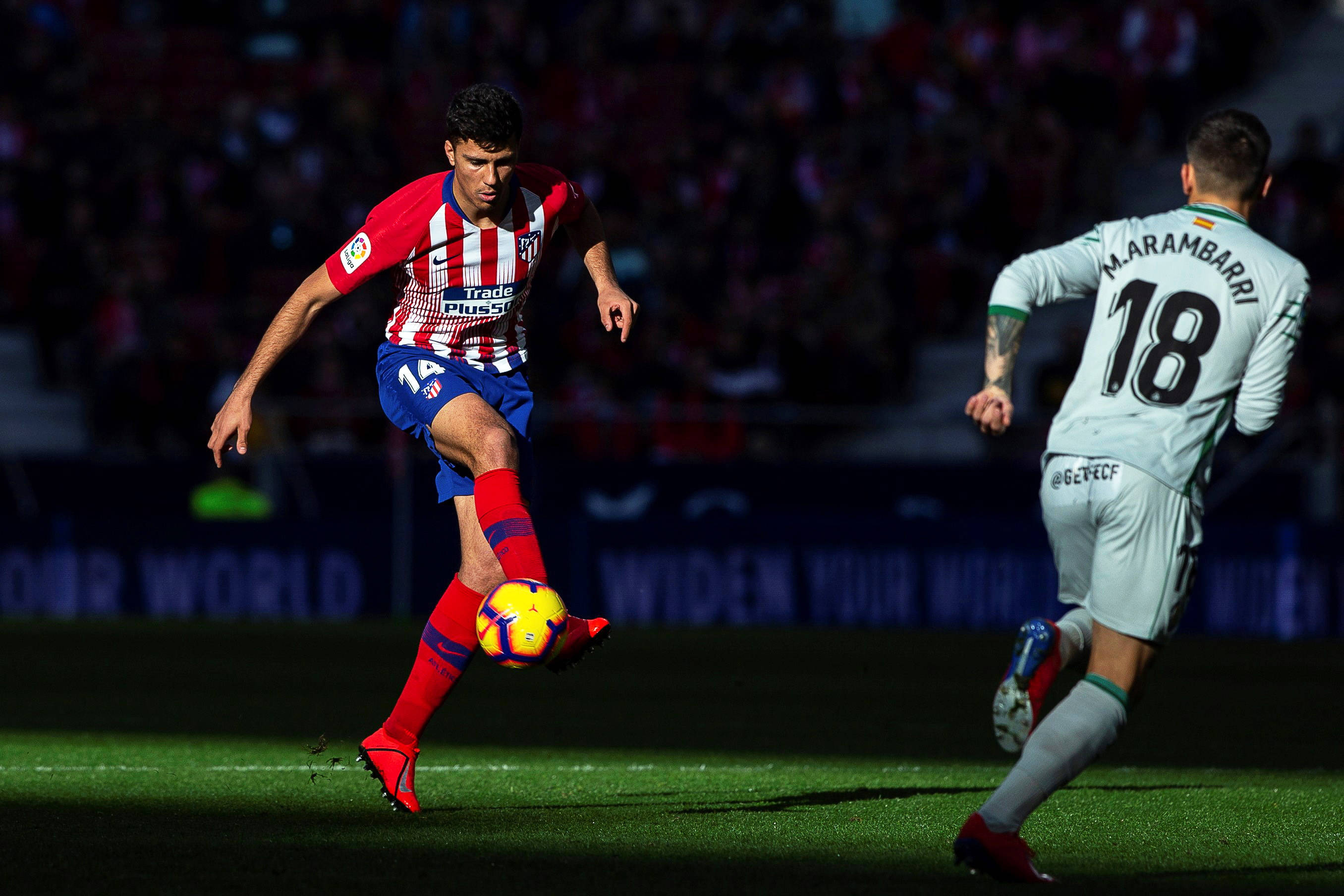 马德里竞技主场击败波尔图：西甲球队取得胜利