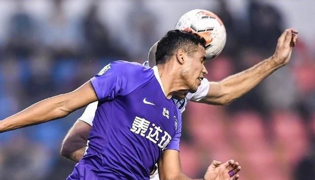 天津泰达主场告捷,保持不败 天津泰达主场告捷,保持不败