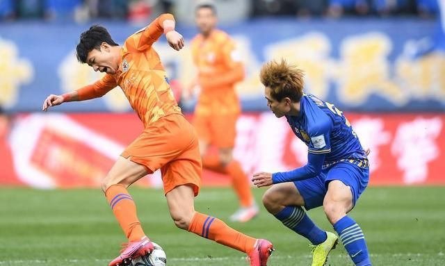 国内联赛中东部队伍斩获冠军
