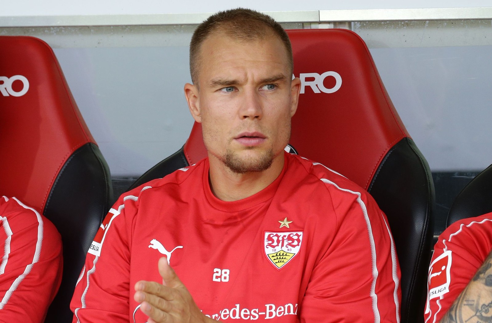 斯图加特客战告捷,迎来热潮 斯图加特客战告捷,迎来热潮