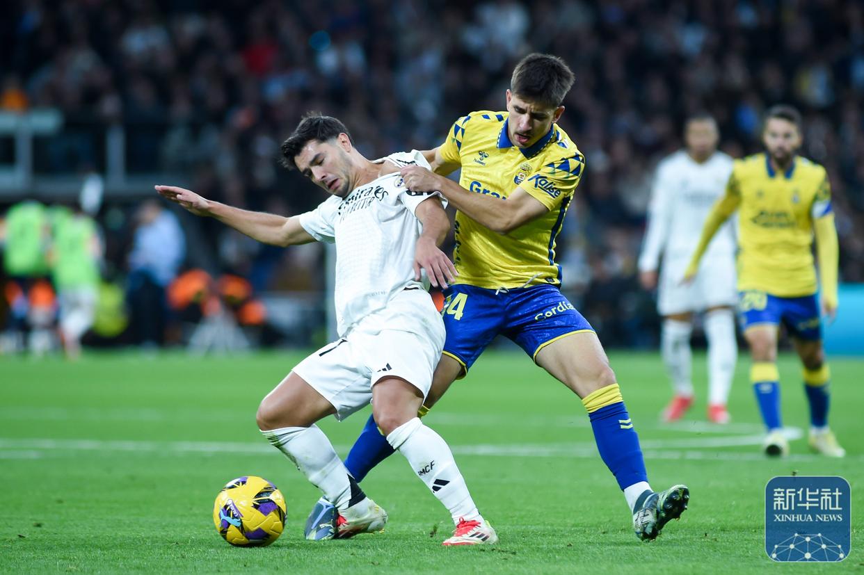 基辅主场大胜拉斯帕尔马斯,赢得保级利好 基辅主场大胜拉斯帕尔马斯,赢得保级利好