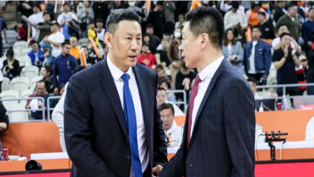 李楠再次领军客场取胜，为球队打下良好基础