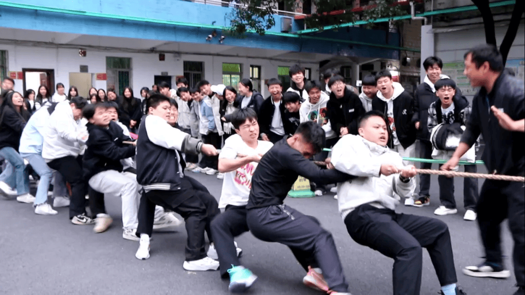 队员们在比赛中展现出顽强的意志力