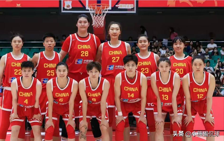 上海女篮全队发威锁定胜局，表现出色