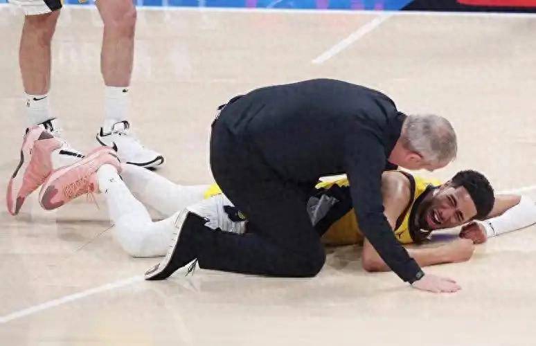NBA球星频繁受伤，球队战绩受影响