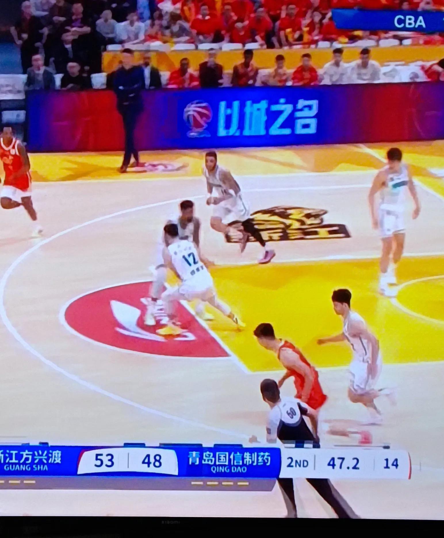 青岛男篮连胜发威，迎战强敌