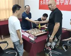 射击高手神来之笔，准确无误笑傲群雄