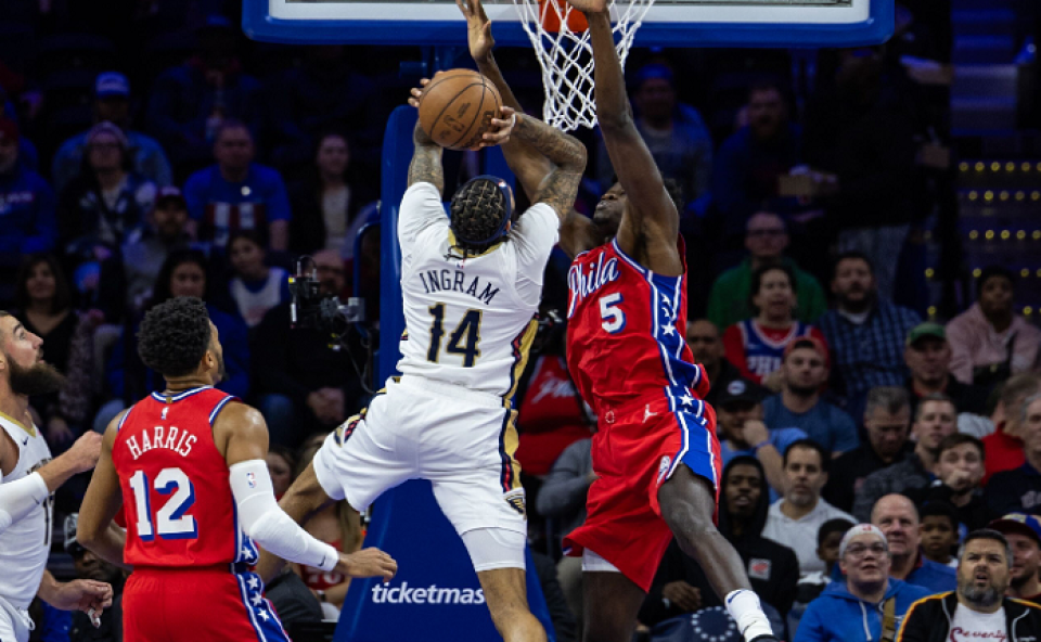 太阳客场击败独行侠，战绩好转重新找回节奏